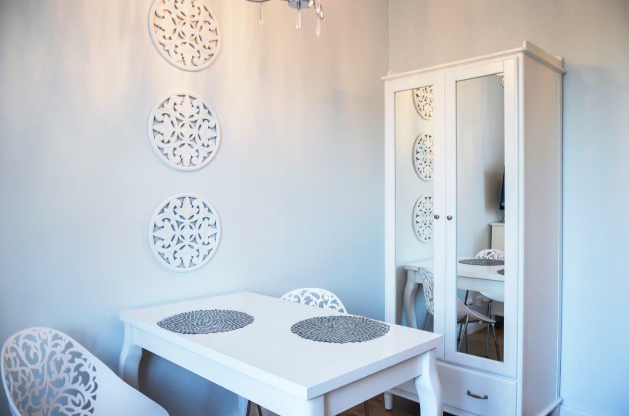 Gagarina 33 - Studio By Homeprime Warsawa Bagian luar foto